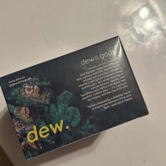 NEW! Dew of the Gods fijifuji Collagen Whip Vitamin Mask - Picture 3 of 5